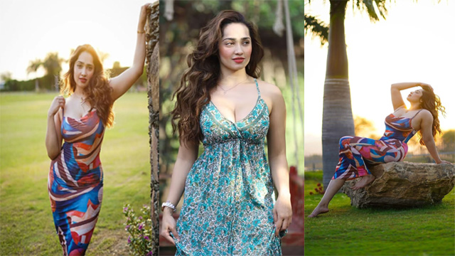 Aditi Mistry Accidentally Shows – Nipples & Teases with – Banana on Live ~ App Content