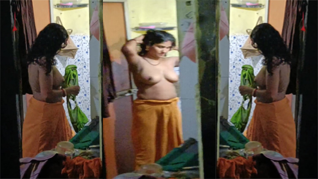 Milf Bhabi Before Bath Captured