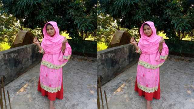 Beautiful Babe Showing Everything For Lover