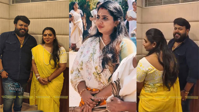 Model Nila Nambiar – Boobs Showing & Nude Bathing